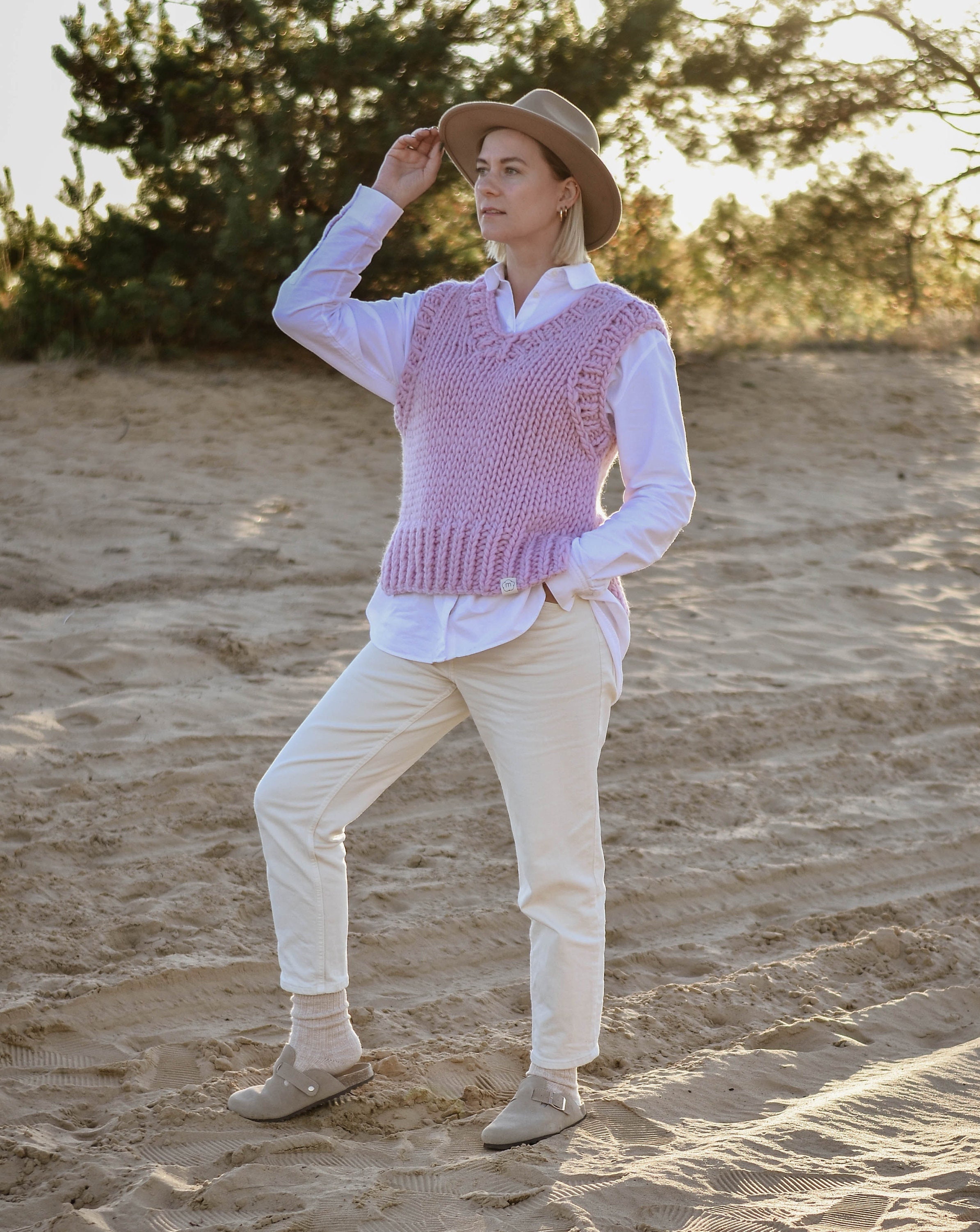 Brand New】 dium. Melange Summer Knit Vest Sweater Vests