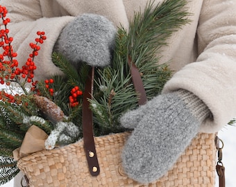Grey handmade wool mittens for women men, fluffy knitted chunky gloves, modern brown beige cream hand warmer, apres ski, winter clothing