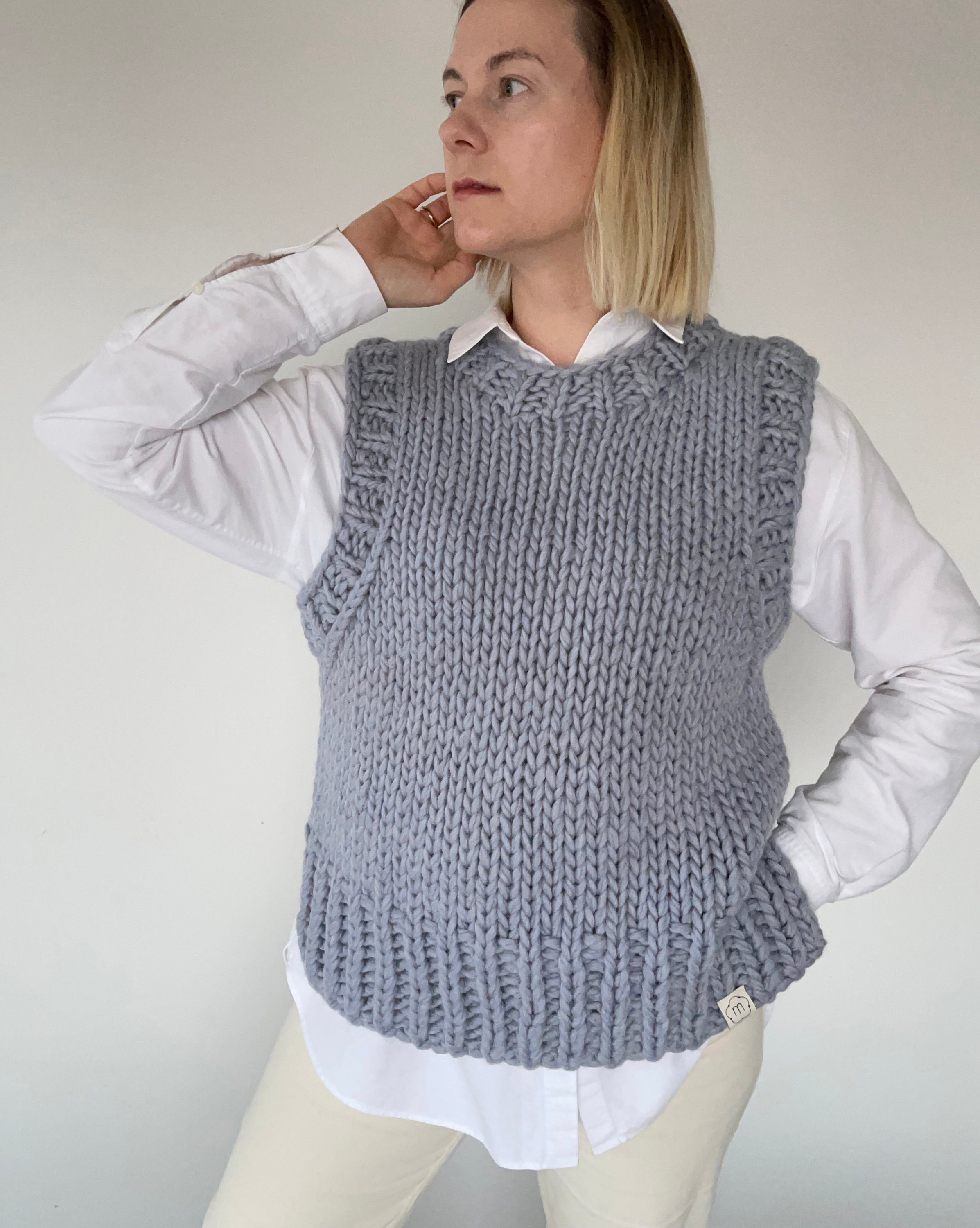 Chunky Handmade Cable Knit Wool Sweater Vest for Women, Modern Oversized  Sleeveless Jumper, Cozy Fall Winter Clothing, Sustainable Boho Gift -   Canada