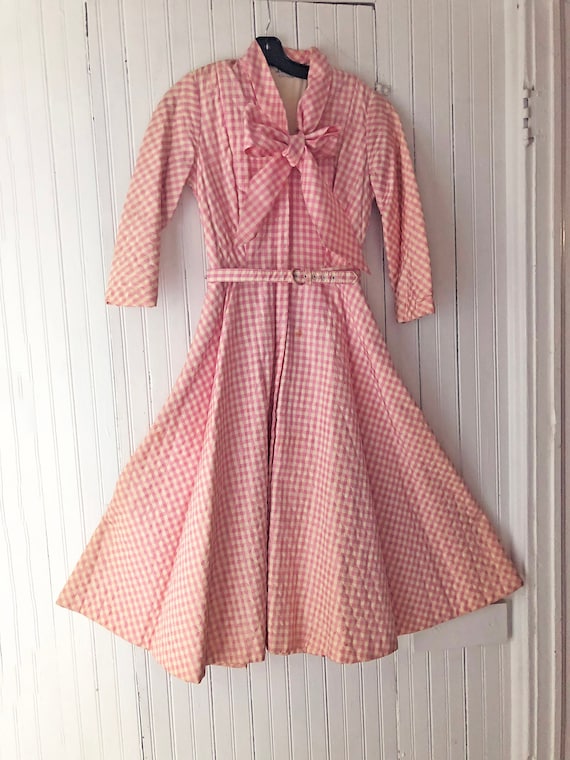 Vintage circa 1950 Dressing Gown