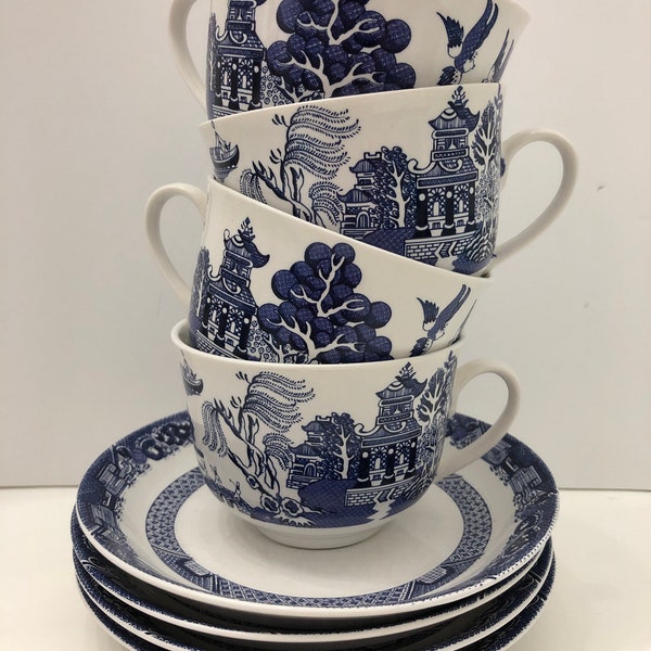 Royal Oak Blue Willow Tea Cups and Saucers, Four Sets of Tea Cup and Saucer