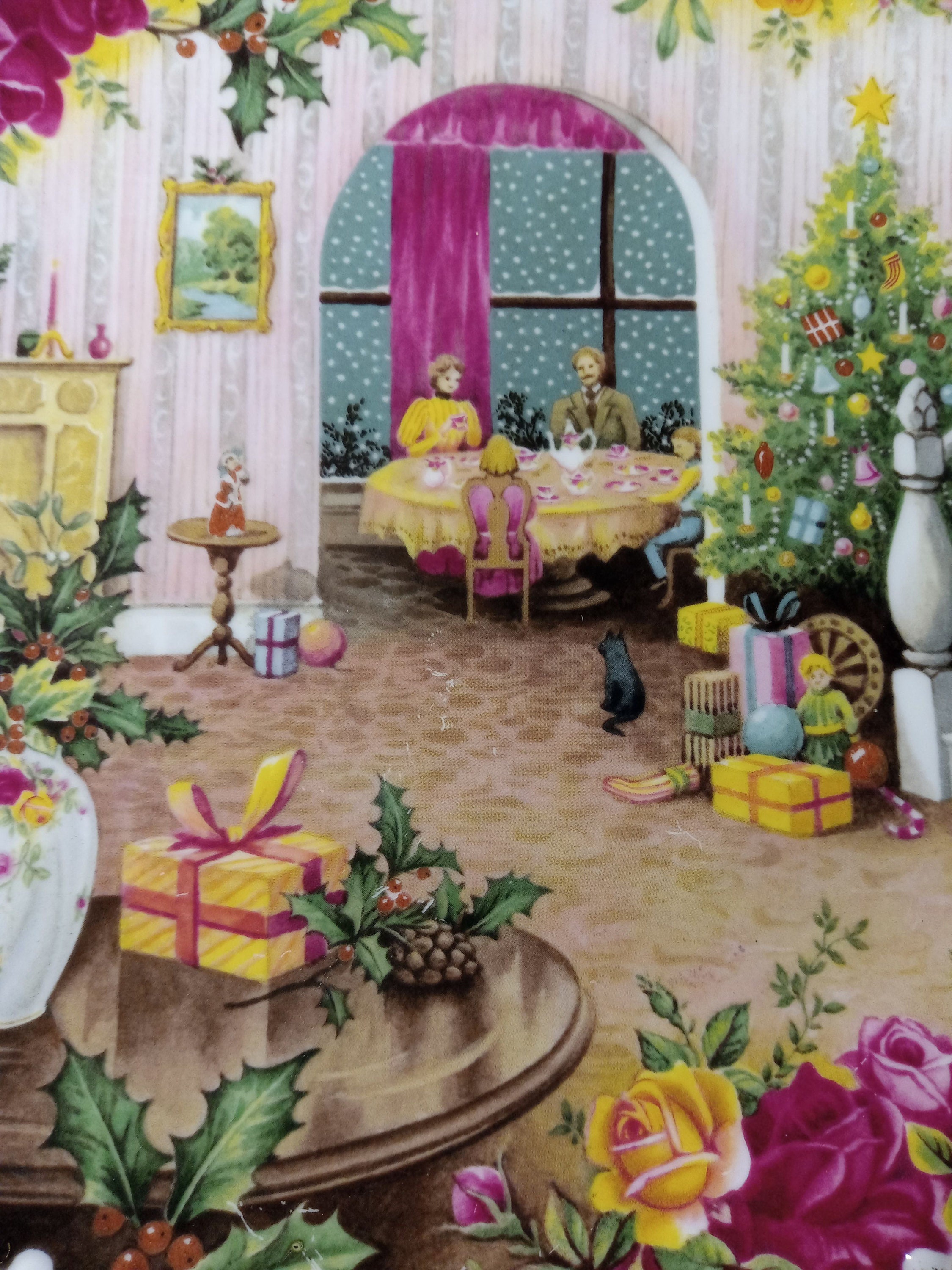Royal Albert christmas Magic in Celebration of an Old Country