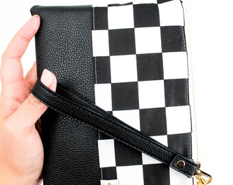 Checker Convertible Crossbody Wristlet+ with Compartments READY TO SHIP