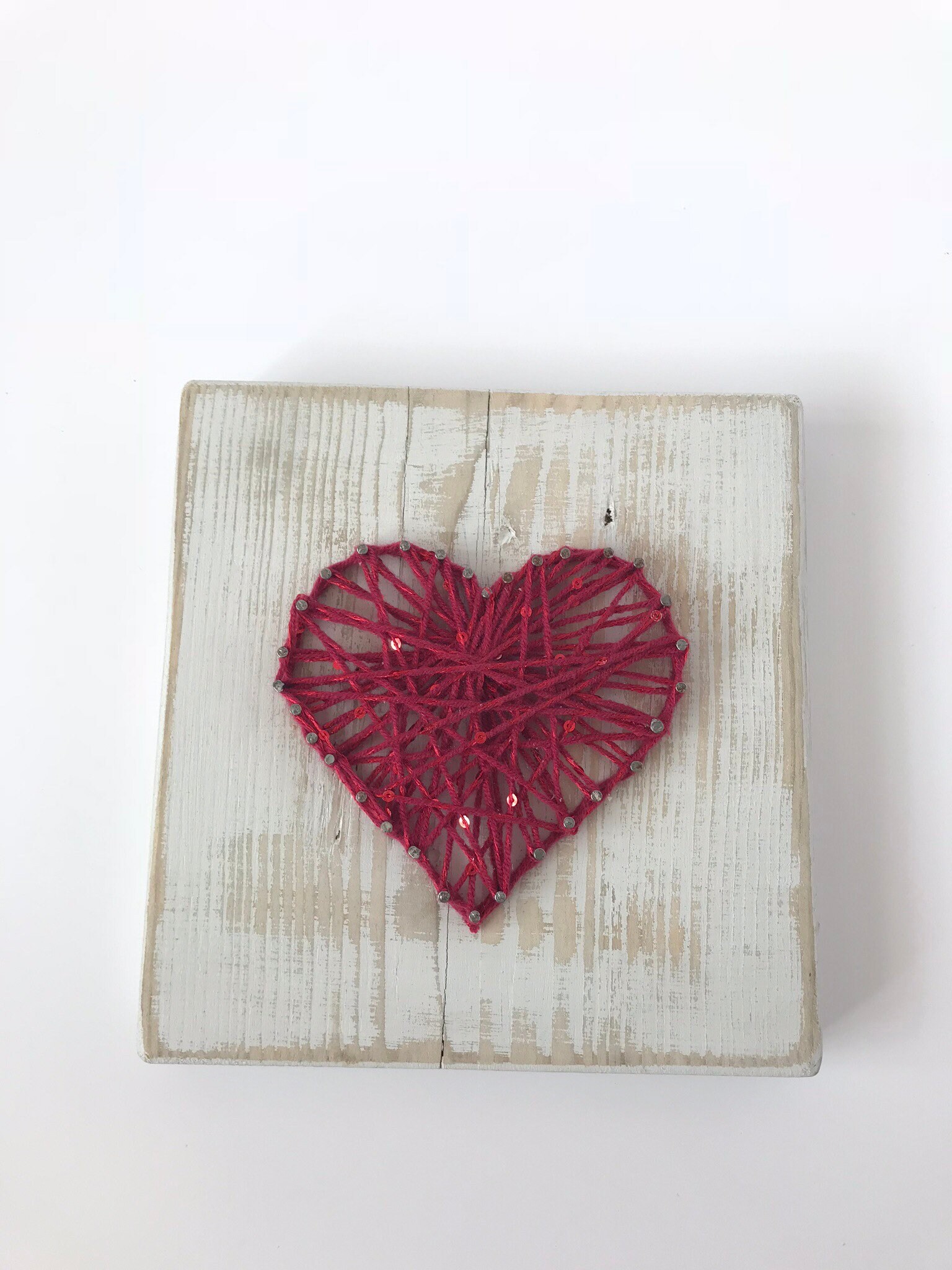 Rojo cuerda arte signo de corazón afligido corazón pared | Etsy