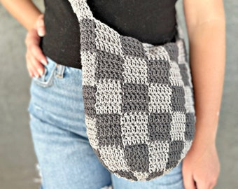 Checkerboard Bucket Bag Crochet Pattern