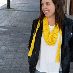 Sunshine Crochet Scarf Pattern image 2