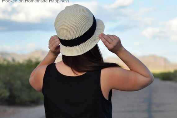 Beach Day Bucket Hat Crochet Pattern 