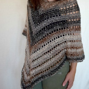 Desert Life Crochet Poncho Pattern image 3