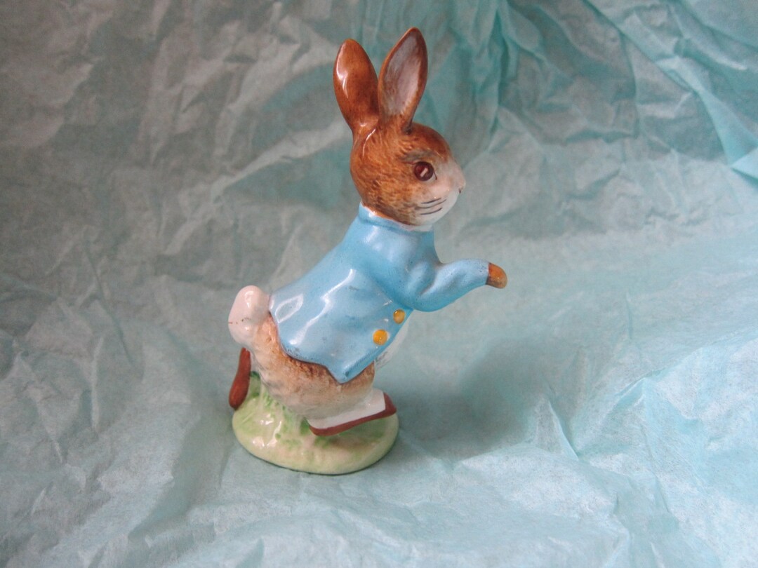 Peter Rabbit Figurine Vintage Bp2a Etsy