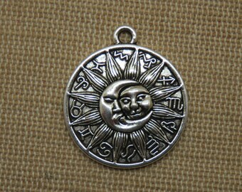 Pendentif soleil lune horoscope, argenté ou bronze, 29mm - breloque céleste, pour fabrication bijoux DIY