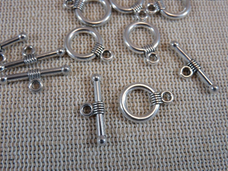 10 Fermoirs Toggles métal argent vieilli ensemble de 10 fermoirs style antique création bracelet collier modèle 1