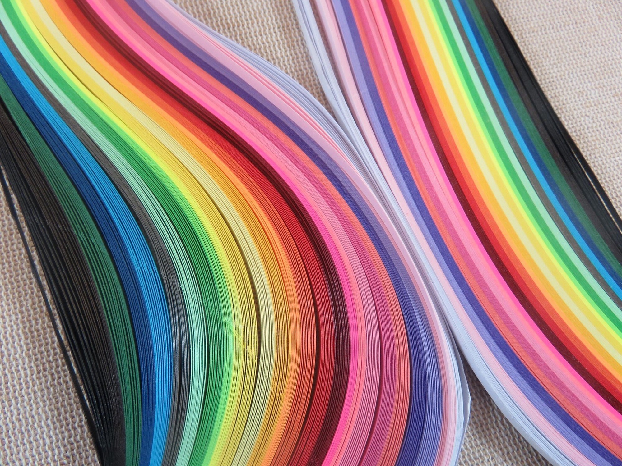 Quilling Paper, 60 Colours Multi Pack Quilling Strips, 10mm Paper