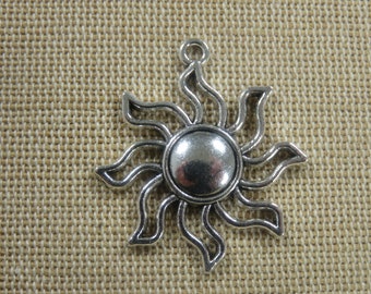 Pendentif Soleil argenté 34mm en métal, création bijoux céleste DIY, collier boucles d'oreille