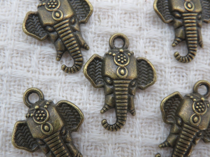 5 Pendentifs éléphant argenté ou bronze breloque 21mm en métal, ensemble de 5 apprêt, fabrication bijoux DIY Bronze