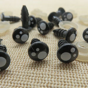 8mm Kawaii Style Round Safety Eyes and Washers: 5 Pairs - Doll
