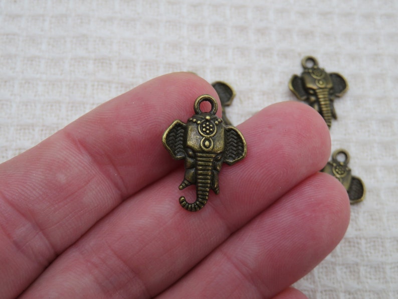 5 Pendentifs éléphant argenté ou bronze breloque 21mm en métal, ensemble de 5 apprêt, fabrication bijoux DIY image 6