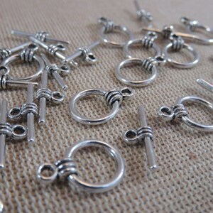 10 Fermoirs Toggles métal argent vieilli ensemble de 10 fermoirs style antique création bracelet collier image 6