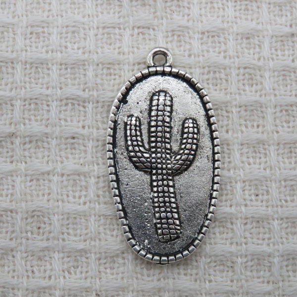 Pendentif cactus ovale argenté 35mm en métal, breloque création bijoux nature DIY