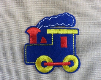 écusson thermocollant train bleu patch vêtement, appliqué brodé customisation cartable ou sac à dos