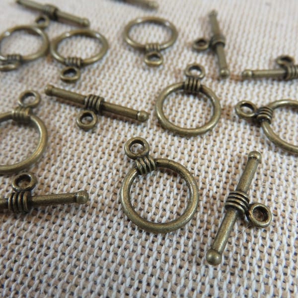 10 Toggle Clasps, antique style bronze metal bracelet, set of 10 toggle clasps, DIY jewelry creation