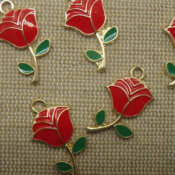 5 Pendentifs Roses rouge fleur métal émaillé bijoux nature, ensemble de 5 breloque, création bijoux DIY