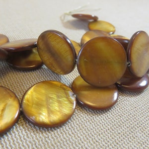 5 Perles rond plat coquille nacré marron palet 20mm, ensemble de 5 perles, fabrication bijoux DIY
