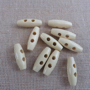 10 Wooden Toggle Buttons 20mmx7mm, Set of 10 or 20 sewing buttons, barrel toggle button with duffle coat holes