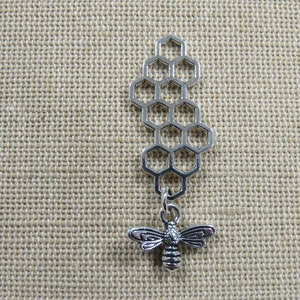 Golden honeycomb pendant with honey bee charm, DIY necklace jewelry making Silver