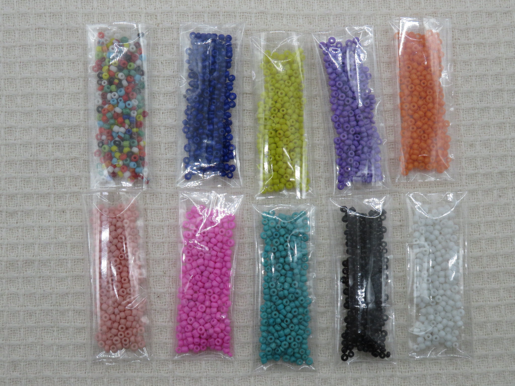 10g Mixed Colors Glass Seed 800 Pcs Small Beads, Beading Supplies G411
