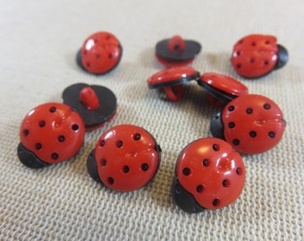 8 ladybug sewing buttons 15mm in acrylic, set of 8 sewing buttons, nature insect