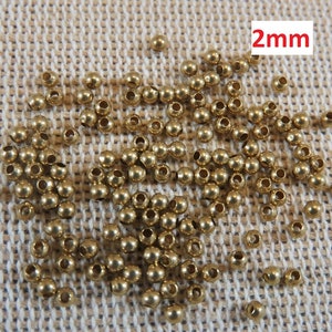 100 seed beads 2mm 3mm in brass-colored copper - set of 100 beads for boho jewelry making