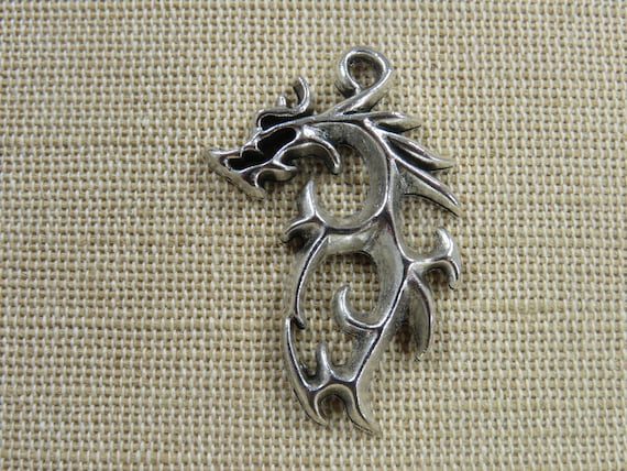 1 Pc Pendentif Acrylique Dragon De Noël Art Déco Pendentif - Temu Canada