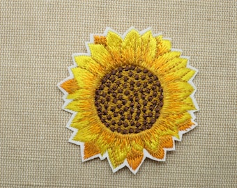 Iron-on sunflower flower patch, embroidered sun flower crest for clothing