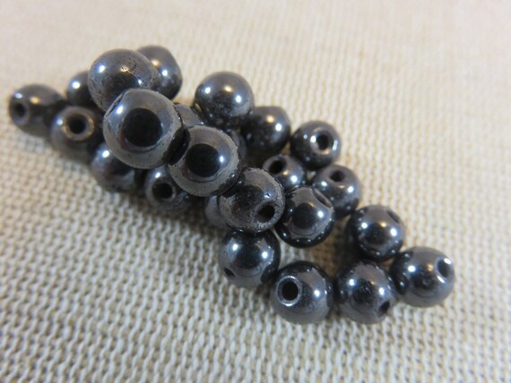 20 hexagons pearls hematite anthracite color