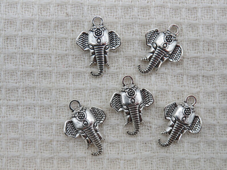 5 Pendentifs éléphant argenté ou bronze breloque 21mm en métal, ensemble de 5 apprêt, fabrication bijoux DIY image 1