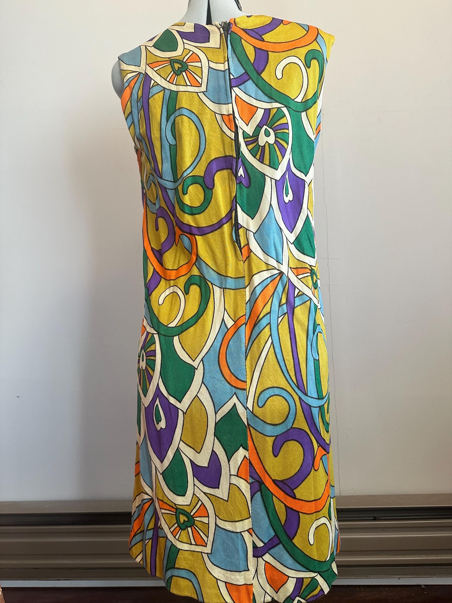 1970s shift dress main image 0