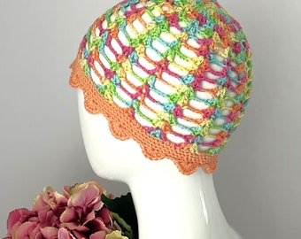 Crochet cloche beanie in purple or pastel rainbow, 1920s flapper style hat, Summer Juliet cap in cotton thread, Stylish retro skull cap