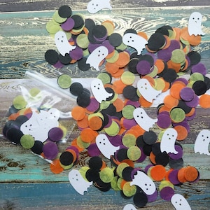 Halloween Confetti, Ghost Confetti, Tissue Paper Confetti, Halloween Party Confetti, Halloween Party Decor, Orange and Black Confetti, Party
