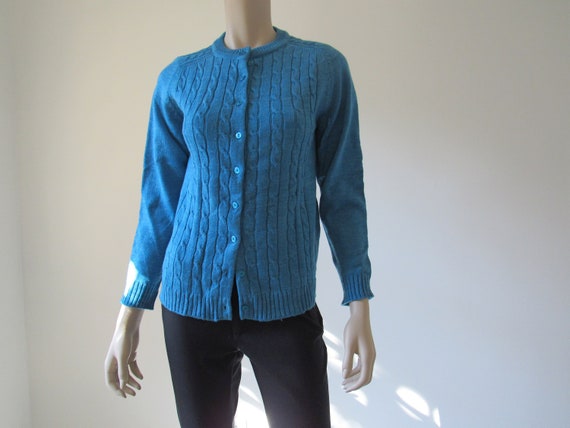 1950s Vintage Cerulean Blue Cable Knit Crewneck B… - image 7