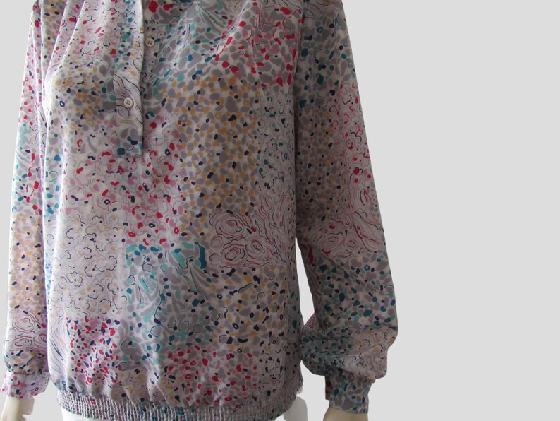 1980s Vintage Bishop Sleeve Top, Henley Top, Henley Women, Floral Top, Bishop Sleeve Blouse, image 4