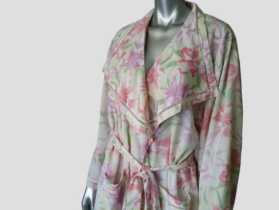 1980s Vintage Victoria Secret Robe, Pastel Floral… - image 5