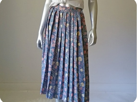 1970s Vintage Blue Floral Skirt Vintage, Midi Skir