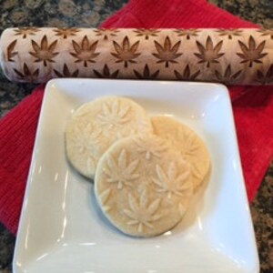 Rolling Pin: Engraved Marijuana Leaf embossed cookies clay pottery décor baking gift image 3