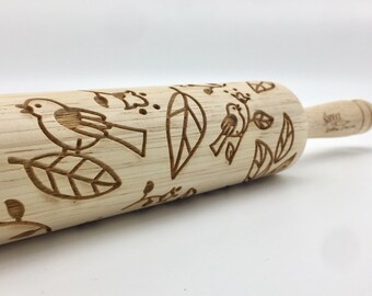 Rolling Pin: Lil Birdies | embossed cookies clay pottery décor baking gift