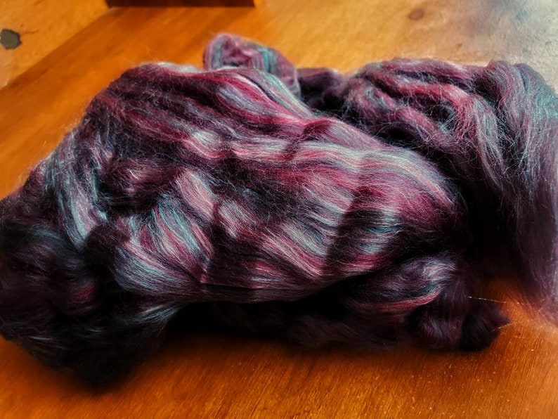Custom Combed Top, Roses Are Red Colorway, 18 Micron Merino/Mulberry Silk/Bamboo 70/15/15 Blend, 4oz image 3
