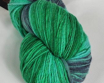 Handspun, handdyed, rambouillet single spun yarn, worsted weight