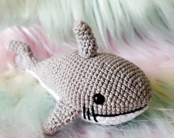 Amigurumi tiburón, regalo para bebe y niños