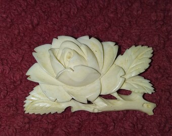 Vintage Hand Carved Bone Pin/Brooch