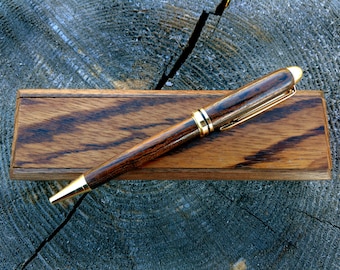 Zebrano Stiftebox, handgefertigtes Stiftetui aus Holz, Geschenk zum Abschluss