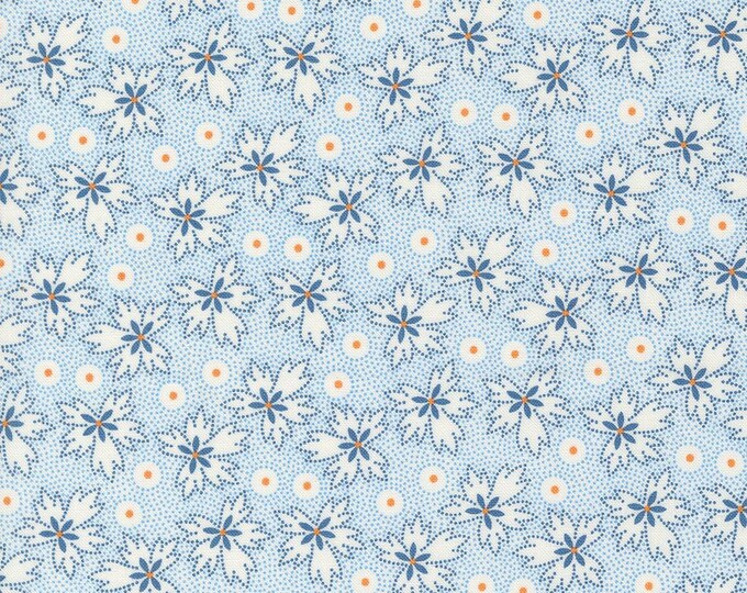 Denim Daisies Stonewashed 35385 11 Moda Designed by Fig Tree Co Sold by ...